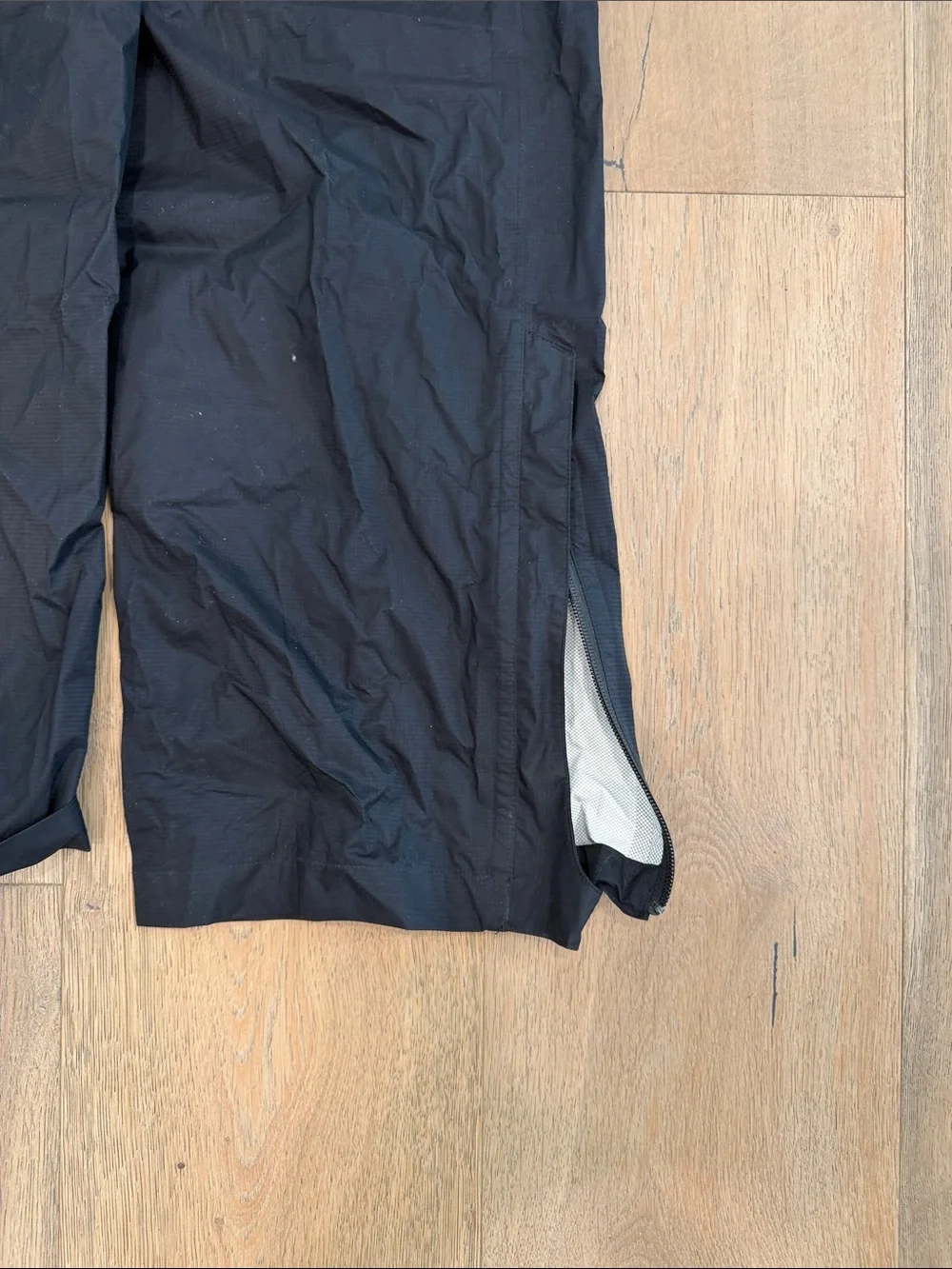 REI Black Men's Lightweight Outdoor Rain Pants